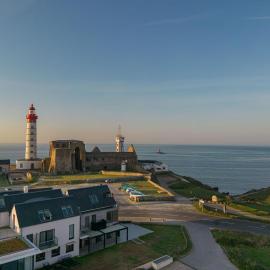 Hostellerie de la Pointe Saint-Mathieu - SPA & Restaurant，位于普卢贡韦兰的酒店