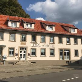 CAESARO Hotel & Pizzeria - 20 Jahre Familienunternehmen,位于Hagen的酒店