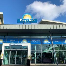 Days Inn Wetherby，位于韦瑟比的酒店