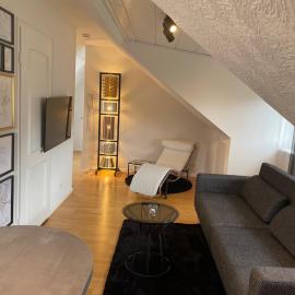 "ÜberNacht - am Talbach" Boutique Ferienwohnungen mit Gartensauna, Nähe Europapark und Straßburg，位于奥芬堡的酒店