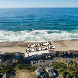 Sailor Jack Oceanfront Motel，位于林肯市的酒店