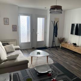 Superbe maison Tout Confort Parking Netflix，位于Ascoux的酒店