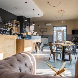 Locanda La Castellana,位于Castello d'Agogna的酒店