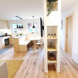 Yeti Lodge，位于塞德龙的酒店