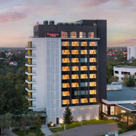 Ramada by Wyndham Slatina Parc,位于斯拉蒂纳的酒店