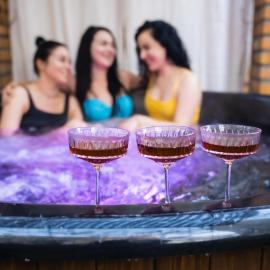 Hotel & Spa DENINNA，位于文尼察的酒店