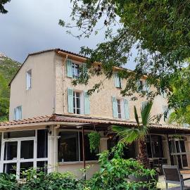 Logis Hôtel & Restaurant du Parc,位于热姆诺的酒店