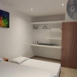 Morado Departamento 42 m2 CIVAC,NISSAN Y WALMART.，位于休特佩克的酒店