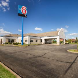 Motel 6-Rothschild, WI，位于罗斯切尔德的酒店