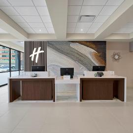 Holiday Inn & Suites Chicago-Downtown by IHG