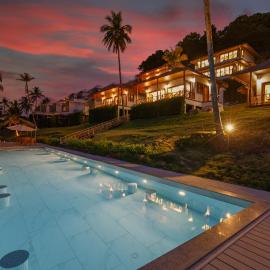 Coconut Grove Resort,位于瑶亚岛的酒店