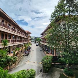 Panupong Hotel，位于查汶的酒店