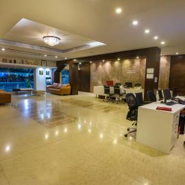 The Thane Club，位于塞恩的酒店