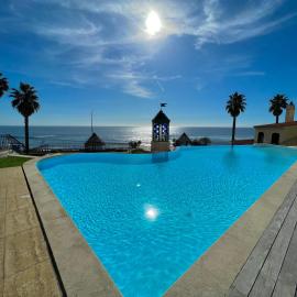 Lux Cascais Ocean View，位于帕雷迪的酒店