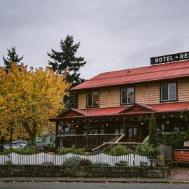 Salt Spring Inn，位于甘奇斯的酒店