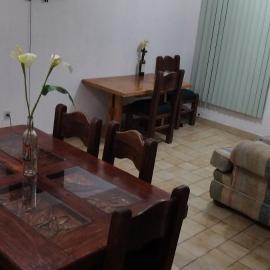 Alcatraz House Very Close to the Tec de Monterrey University，位于Mendiola的酒店