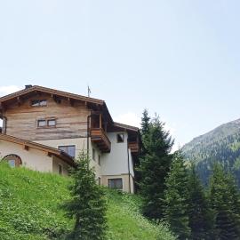 Haus Martina in Hochfügen - ohne Verpflegung，位于霍弗根的酒店