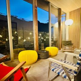 加美屋リゾート奥多摩 テラス & 風呂-Kamiya Resort Okutama，位于青梅市的酒店