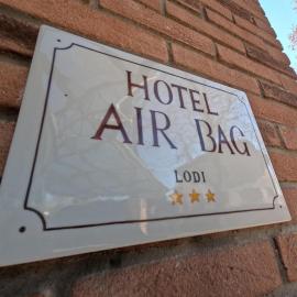 Hotel Air Bag,位于洛迪的酒店