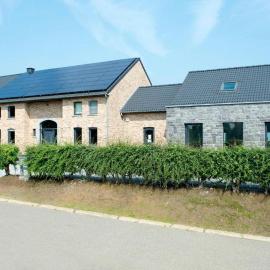 Le Boca，位于Les Waleffes的酒店