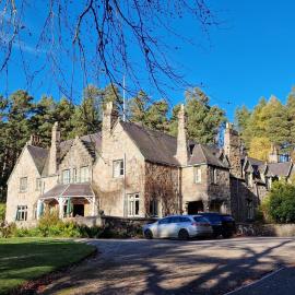 Cambus O' May Traditional Highland Hotel,位于巴拉特的酒店