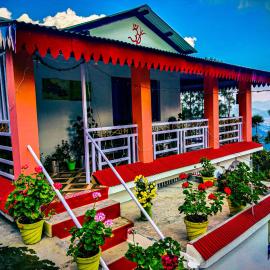 Namaste Homestay，位于阿尔莫拉的酒店