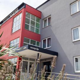 Hotel Porto，位于扎达尔的酒店