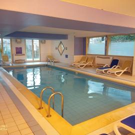 Bergheim Piscine，位于贝格海姆的酒店