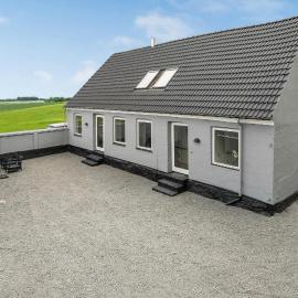 Lovely Home In Østermarie With Wifi，位于Østermarie的酒店