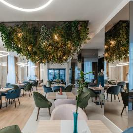 Hotel Clipa，位于德罗贝塔-塞维林堡的酒店
