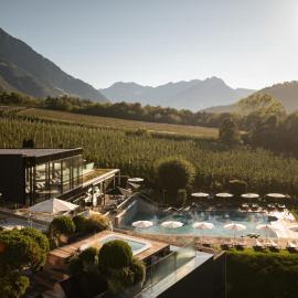 Design Hotel Tyrol，位于拉布拉的酒店