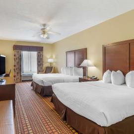 Best Western Plus Gadsden Hotel & Suites，位于加兹登的酒店