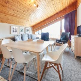 Apartment Le Hameau-7 by Interhome，位于莱斯克伦斯的酒店