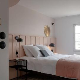 Hôtel Le Prieuré，位于帕雷·勒·毛尼尔的酒店