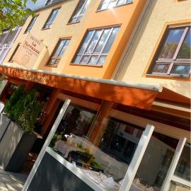 Hotel Ristorante La Terrazza,位于普拉内格的酒店