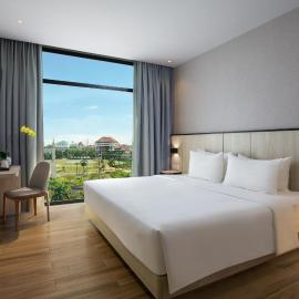Hotel Santika Batam，位于巴淡岛中心的酒店
