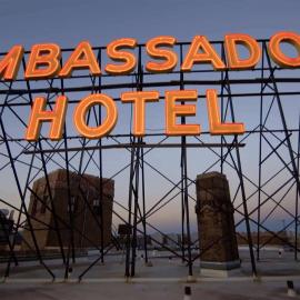Ambassador Hotel Milwaukee, Trademark Collection by Wyndham，位于密尔沃基的酒店