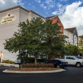 Candlewood Suites - Bluffton-Hilton Head by IHG，位于布拉夫顿的酒店