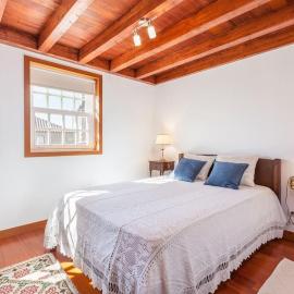 Apartamentos Lumar，位于巴伦西亚的酒店