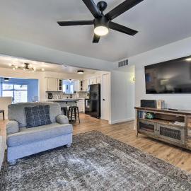 Furnished Patio! Downtown Gilbert Retreat