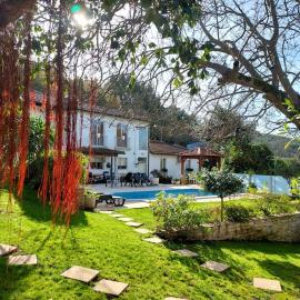 CasaT5, Férias, Piscina Privativa. Águeda, Aveiro，位于阿格达的酒店