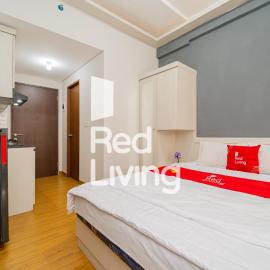 RedLiving Apartemen Transpark Juanda - Icha Rooms Tower Jade with Netflix，位于贝克西的酒店