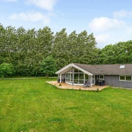 Holiday Home Vemb With Fireplace 07，位于Vemb的酒店