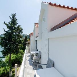 Sea View Apartment Maćus，位于科洛塞普的酒店
