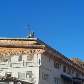 Hôtel Chastellares，位于欧龙的酒店