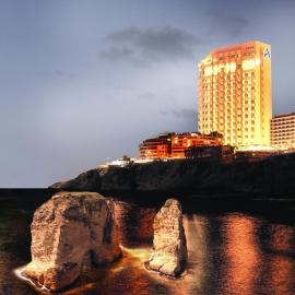 Raouche Arjaan by Rotana，位于贝鲁特的酒店