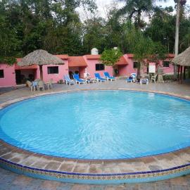 Hotel Doralba Inn Chichen，位于奇琴伊察的酒店
