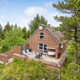 Holiday Home Romo Lxviii，位于Rømø的酒店