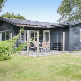 Two-Bedroom Holiday Home In Storvorde，位于斯托沃勒的酒店