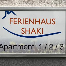 Ferienhaus Shaki，位于福森的酒店